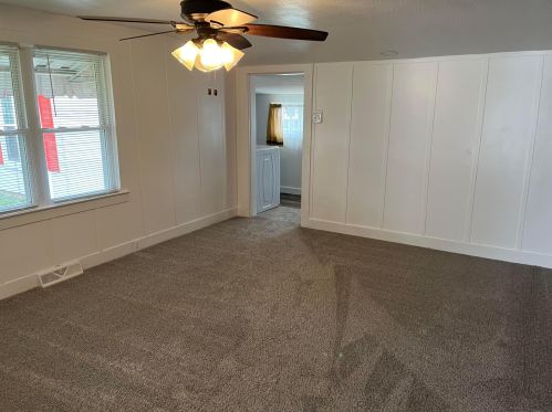 619 Eastern Ave, Washington Ch OH  43160-1553 exterior