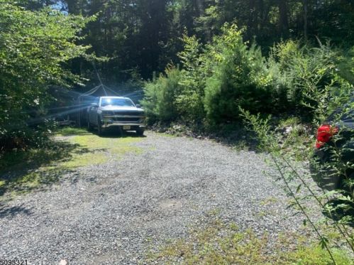 59 Pinecrest Trl, West Milford Lakes NJ  exterior