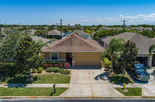 3204 Constellation Dr, Melbourne FL  32940-2364 exterior