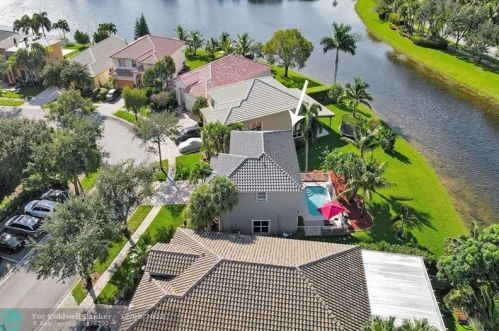 1222 168th Ave, Hollywood FL  33028-1910 exterior