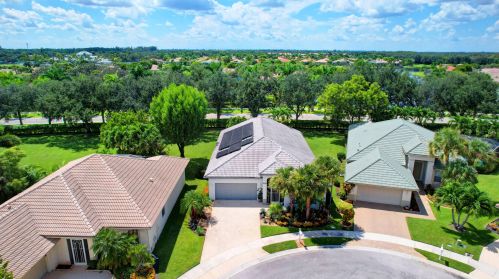 9164 Bay Harbour Cir, West Palm Beach, FL 33411-5154