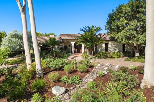 817 Clarion Dr, Fullerton, CA 92835-2401