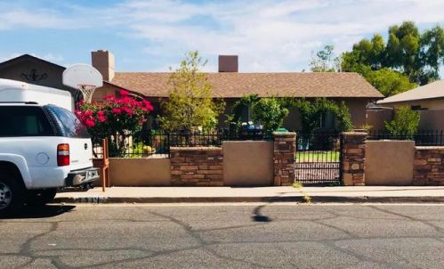 131 Jacaranda St, Mesa, AZ 85201-1804
