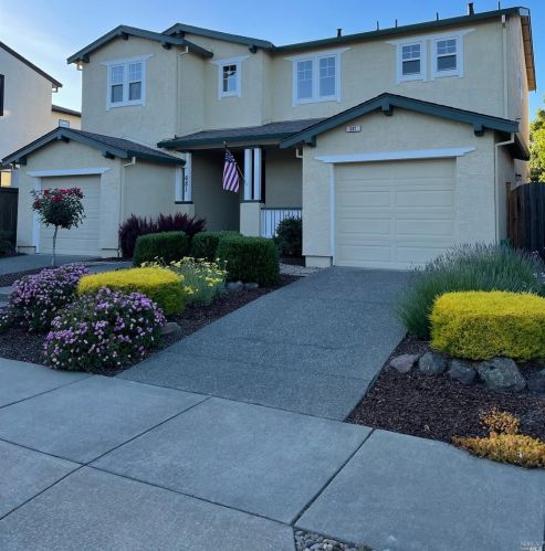 681 Decanter Cir, Windsor CA  95492-9630 exterior