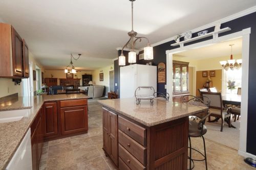 386 Schell Rd, Wilmington OH  45177-9037 exterior