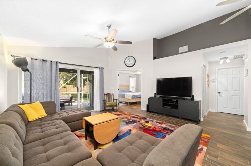 4056 Dorado Dr, West Palm Beach, FL 33418-6509
