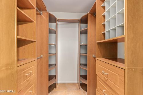 5230 Winchcomb Dr, Scottsdale AZ  85254-2936 exterior