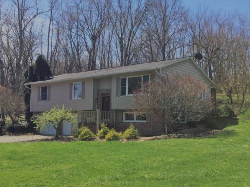60909 Beech Grove Ln, Cambridge, OH 43725-8909
