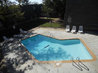 5107 Hammond Ave, Oklahoma City OK  73122-6099 exterior