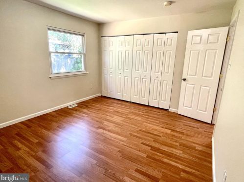 226 Juniper Ave, Browns Mills NJ  08015-2125 exterior