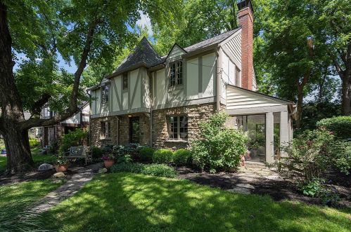 3210 Grischy Ln, Cincinnati, OH 45208-3109