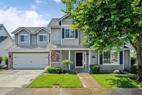 2800 Belharbour Dr, Modesto CA  95355-9201 exterior