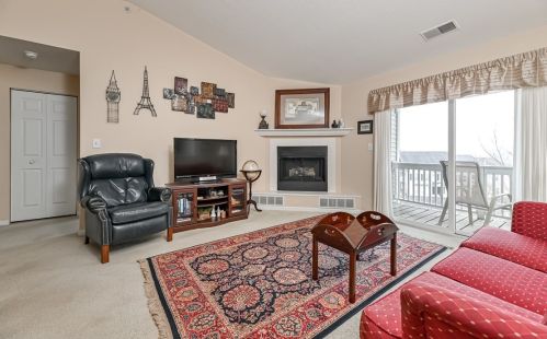 1206 Lenox Oval, Pittsburgh, PA 15237-1689