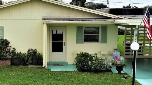 2320 Narcissus Ct, Lehigh Acres, FL 33936-4312