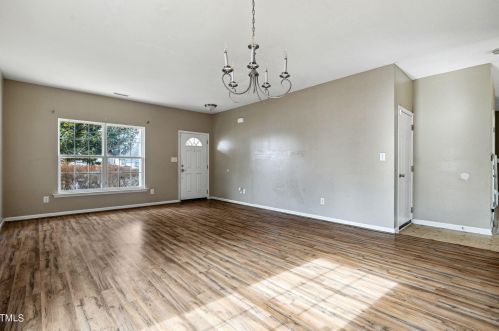 201 Willow Ridge Dr, Sanford NC  27332-8147 exterior