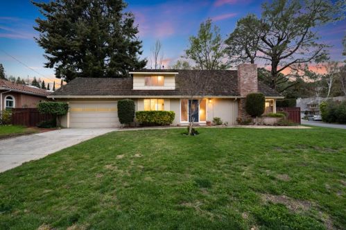 19807 Merribrook Dr, Saratoga, CA 95070-5444