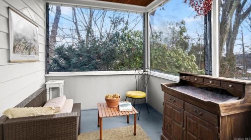 1467 Route 292, Whaley Lake NY  12531-5512 exterior