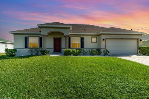 2833 26th Ave, Cape Coral, FL 33914-4710