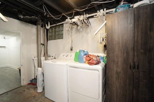 6 Damon Rd, Cincinnati OH 45218-1034 exterior