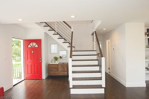 15 Carlton Dr, Montclair NJ  07043-2603 exterior