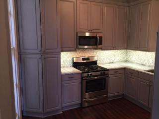 1221 Coliseum St, New Orleans LA  70130-4305 exterior