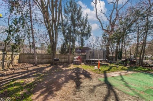 18 Montgomery St, Bloomfield NJ  07003-6006 exterior