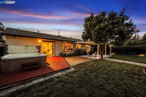 1419 Aster Ln, Livermore CA  94551-1417 exterior