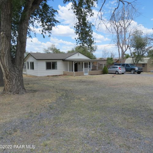 1736 Perkinsville Rd, Chino Valley, AZ 86323-5761