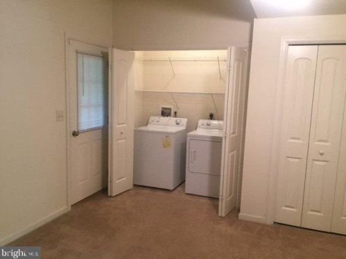 43 Crooked Dr, West Enola PA  17025-1522 exterior