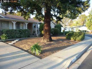 1781 Kaywood Dr, Concord CA  94521-1217 exterior