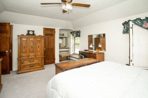 139 86, Milwaukee WI 53214-4356 exterior