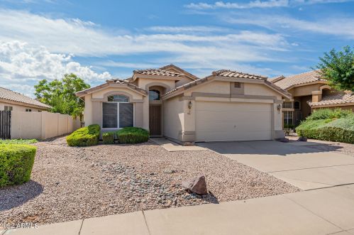 901 Orchid Ln, Chandler, AZ 85225-1406