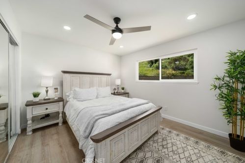 435 Talbert Ave, Simi Valley CA  93065-5249 exterior