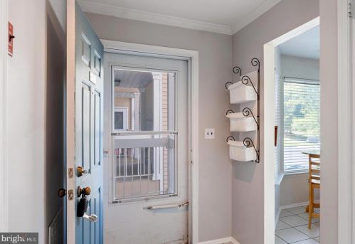 363 Silvia St, Trenton, NJ 08628-3231
