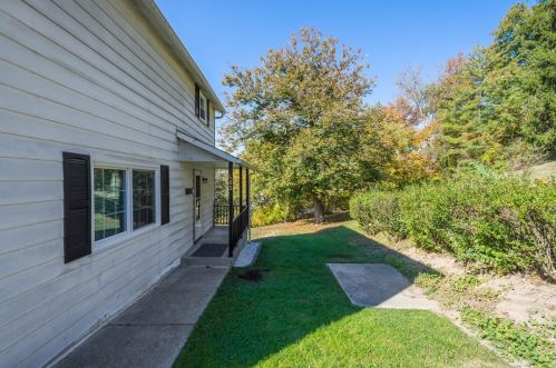 683 1st Ave, Bridgeville PA  15017-1341 exterior