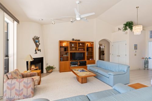 64471 Cyn Shadows Ln, Tucson AZ 85739-2027 exterior