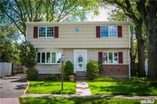 1750 Clinton Ave, North Merrick, NY 11566-1902