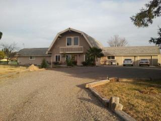 5854 Garfield Ave, Fresno, CA 93723-9328