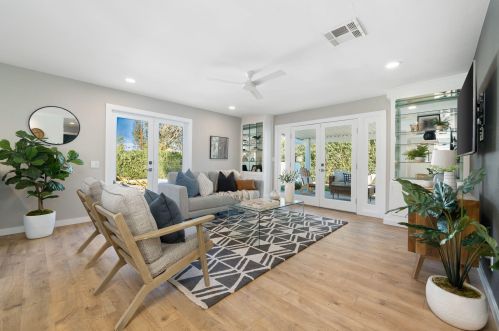 52190 Avenida Diaz, La Quinta CA  92253-3226 exterior