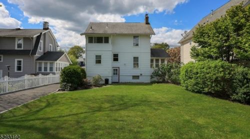 235 Seneca Pl, Westfield NJ  07090-4348 exterior