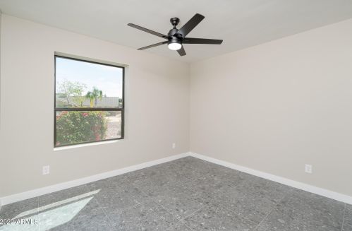 7702 Villa Theresa Dr, Glendale AZ 85308-8092 exterior