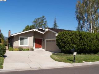 667 Paradise Vly, Danville, CA 94526-6245