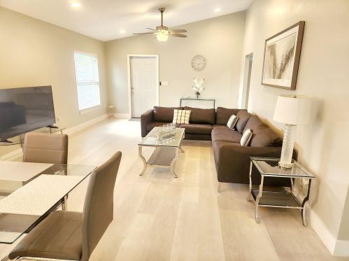 526 Southridge Rd, Delray Beach FL  33444-2202 exterior