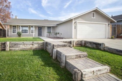 502 Sierra Vista St, Porterville, CA 93257-4171