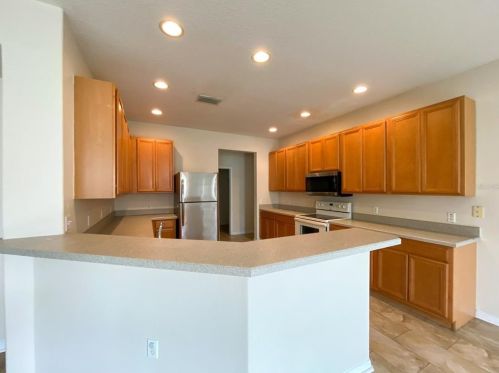 10626 Boyette Creek Blvd, Riverview FL  33569-2728 exterior