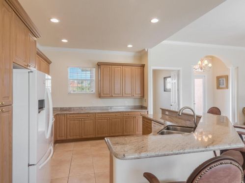 255 Castaways St, Marco Island, FL 34145-3482