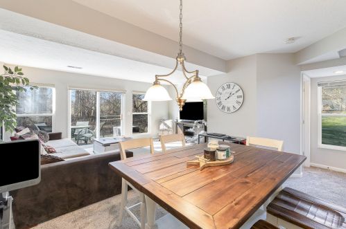 411 Springmill Dr, Newport KY  41076-1947 exterior