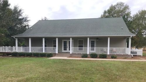 1442 Church St, Marianna, FL 32448-7364