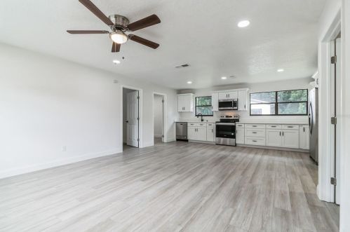 5870 3rd St, Ocala, FL 34482-5534