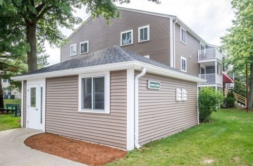 3 Post Oak Ln, Natick MA  01760-3842 exterior